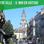 Spacieux - Proche-gare - Parking *