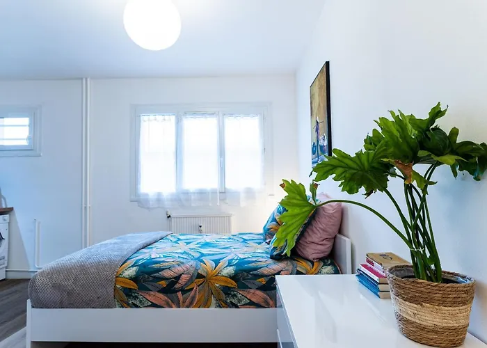 Spacieux - Proche-gare - Parking